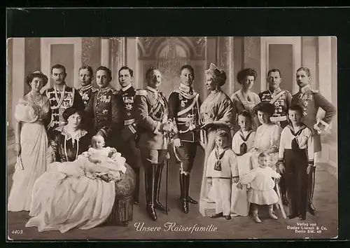 AK Kaiser Wilhelm II. von Preussen im Kreise seiner Familie