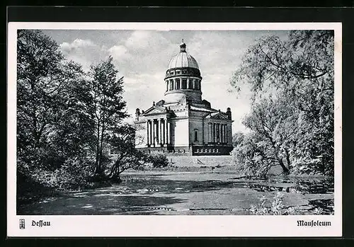 AK Dessau, Mausoleum, Aussenansicht