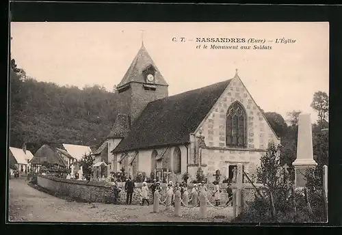 AK Nassandres, l'Église et le Monument aux Soldats