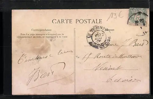 AK Le Neubourg, La Place, un Jour de Marché