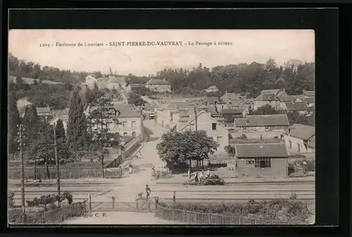 AK Saint-Pierre-du-Vauvray, Le Passage à niveau