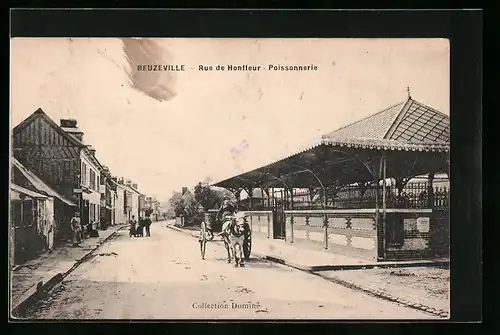 AK Beuzeville, Rue de Honfleur, Poissonnerie
