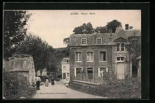 AK Aizier, Mairie et Ecole