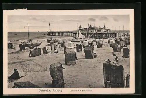 AK Ahlbeck / Ostsee, Strand mit Seebrücke