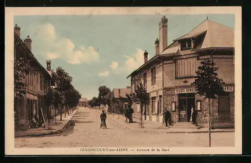 AK Guignicourt-sur-Aisne, Avenue de la Gare