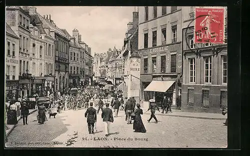 AK Laon, Place du Bourg