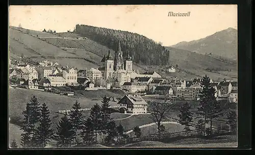 AK Mariazell, Ortsansicht aus der Vogelschau