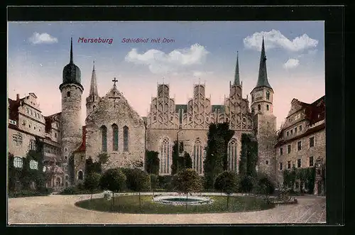 AK Merseburg, Schlosshof mit Dom