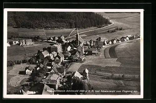 AK Schönwald / Schwarzwald, Ortsansicht vom Flugzeug aus gesehen