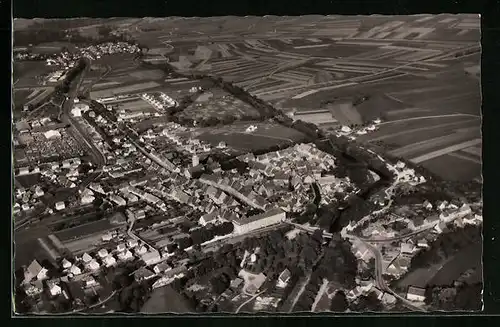 AK Hüfingen / Baden, Gesamtansicht vom Flugzeug aus gesehen