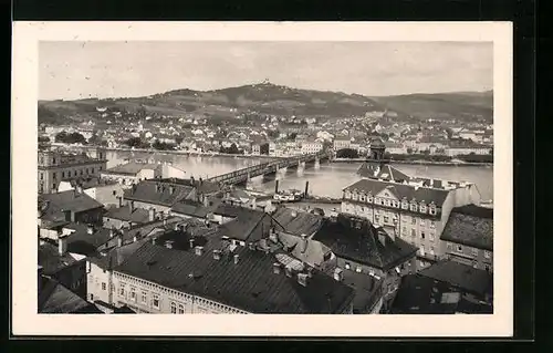 AK Linz a. d. Donau, Ortsansicht, Flusspartie mit Brücke