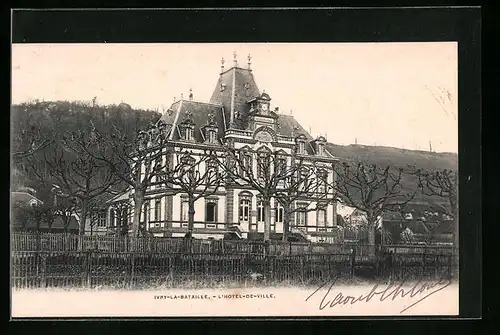 AK Ivry-la-Bataille, L`Hotel-de-Ville