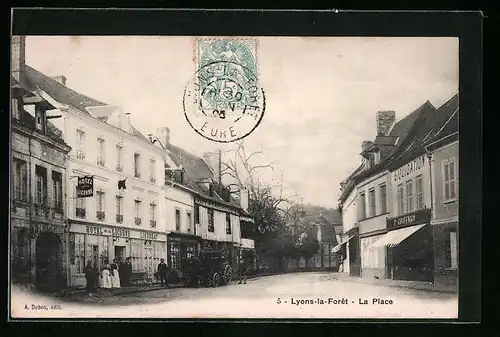 AK Lyons-la-Forêt, La Place