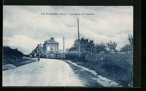 AK La Vallée, La Route de Louviers