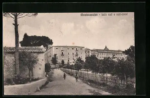 AK Montecassino, Lato sud e sud-ovest