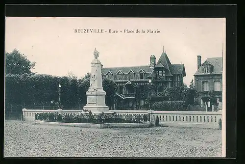 AK Beuzeville, Place de la Mairie