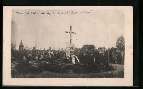 AK Romagné, Ehrenfriedhof mit Kriegsgräbern