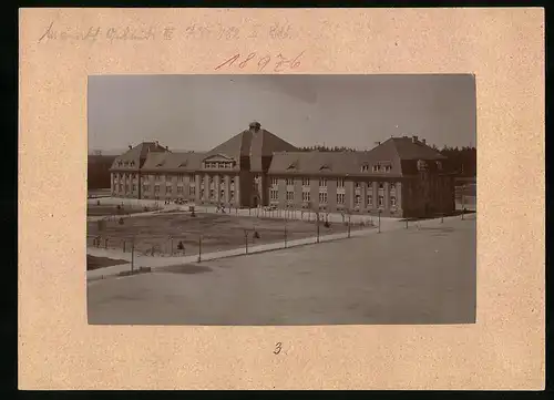 Fotografie Brück & Sohn Meissen, Ansicht Freiberg / Sachsen, Kaserne des III. Bataillon Infanterie-Regiment Nr. 182