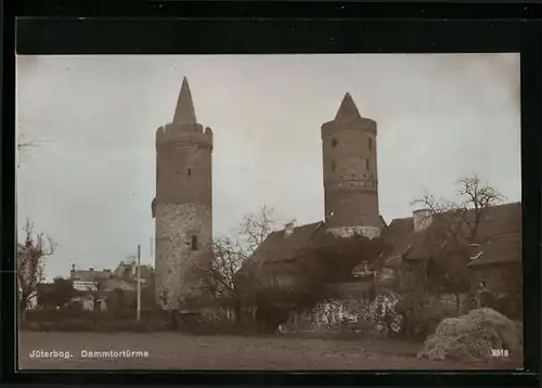 AK Jüterbog, Dammtortürme mit Wiese