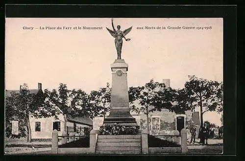 AK Clary, La Place du Fayt et le Monument aux Morts de la Grande Guerre