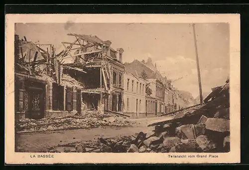 AK La Bassée, Teilansicht vom Grand Place