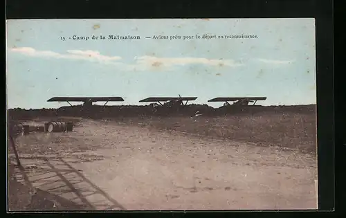 AK Camp de la Malmaison, Avions prêts pour le départ en reconnaissance