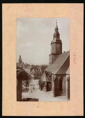 Fotografie Brück & Sohn Meissen, Ansicht Döbeln i. Sa., Strassenpartie an der Kirche mit Geschäft Max Albrecht