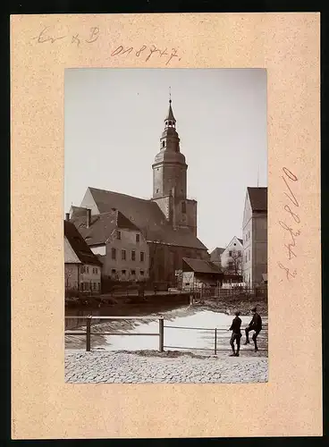 Fotografie Brück & Sohn Meissen, Ansicht Döbeln i. Sa., Partie an der Mulde mit Blick zur Kirche