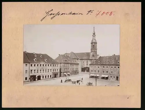 Fotografie Brück & Sohn Meissen, Ansicht Grossenhain, Blick auf den Hauptmarkt mit Hotel zum goldenen Löwen, Geschäfte