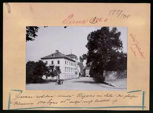Fotografie Brück & Sohn Meissen, Ansicht Pirna a. Elbe, Blick auf das Königliche Amtshauptmannschaft Gebäude