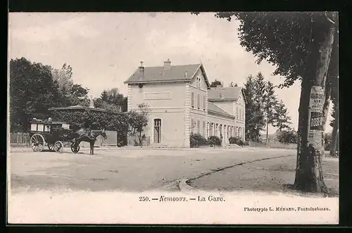 AK Nemours, La Gare