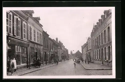 AK Bohain, Rue Jean Jaurès
