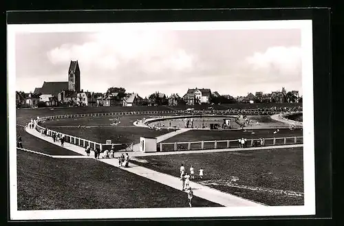 AK Cuxhaven-Döse, Ortsansicht mit Stadion