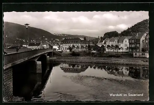 AK Werdohl /Sauerland, Ortsansicht mit Brücke