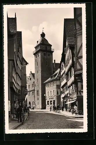 AK Mosbach /Bad. Neckartal, Strassenpartie am Rathaus