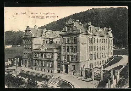 AK Karlsbad, Neues Schulgebäude in der Habsburger-Strasse