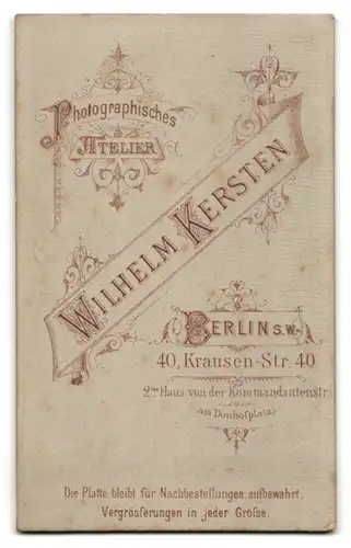 Fotografie Wilhelm Kersten, Berlin-SW, Krausen-Str. 40, Junger Herr in modischer Kleidung