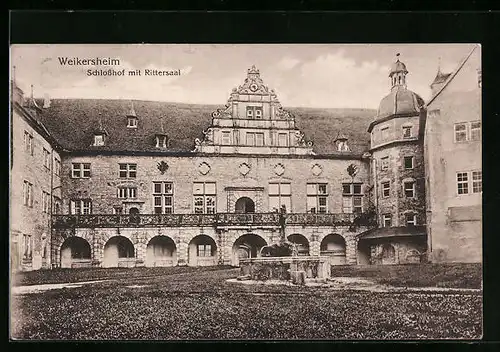AK Weikersheim, Schlosshof mit Rittersaal