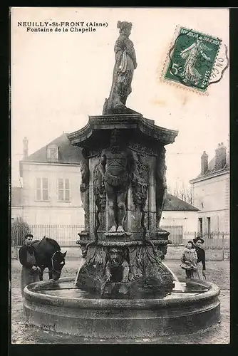 AK Neuilly-St-Front, Fontaine de la Chapelle