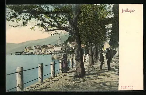 AK Bellagio, Seepromenade mit Blick auf den Ort