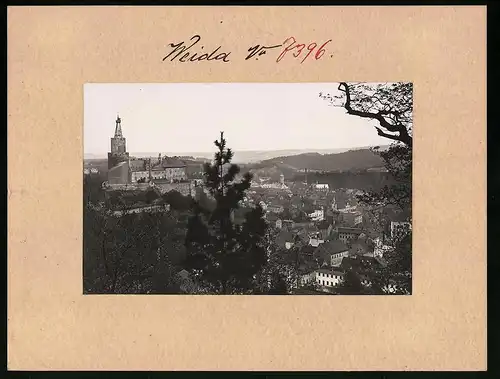 Fotografie Brück & Sohn Meissen, Ansicht Weida i. Th., Blick zur Stadt mit Schloss Osterburg