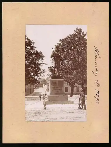 Fotografie Brück & Sohn Meissen, Ansicht Marienberg, Blick auf das Denkmal Herzog Heinrich des Frommen