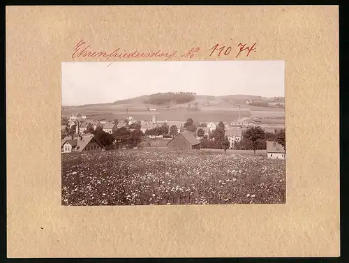 Fotografie Brück & Sohn Meissen, Ansicht Ehrenfriedersdorf, Ortsansicht mit Gehöft & Fabrik