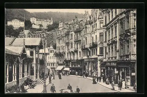 AK Karlsbad, Marktplatz mit Geschäftsfronten