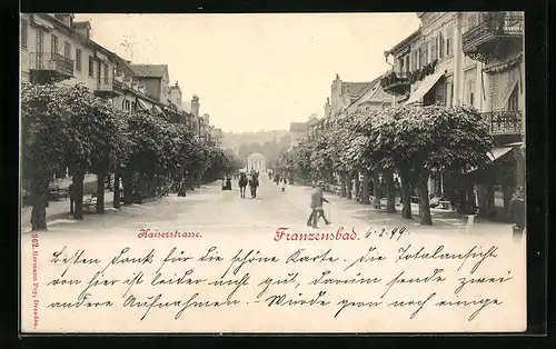 AK Franzensbad, Kaiserstrasse mit Blick zur Franzensquelle