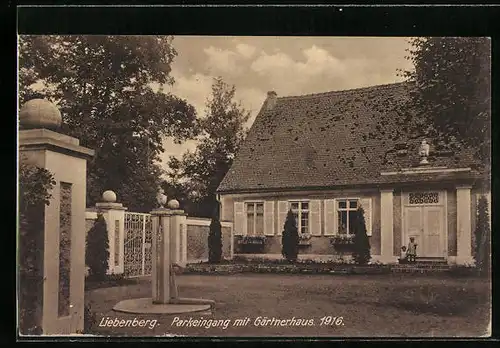 AK Liebenberg, Schloss Liebenberg, Parkeingang mit Gärtnerhaus 1916