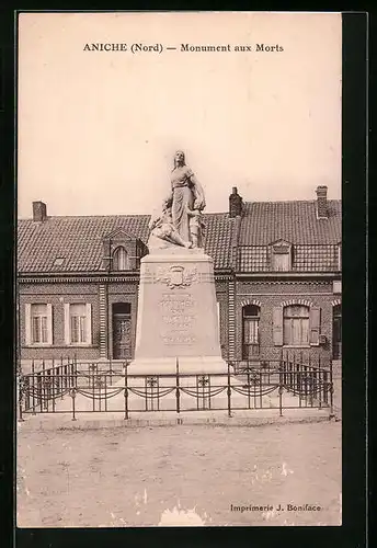 AK Aniche, Le Monument aux Morts