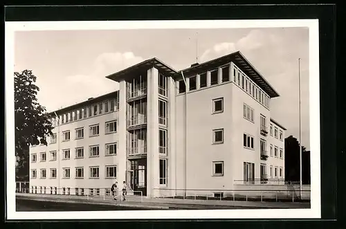 AK Frankfurt a. M., Haus der Jugend, Deutschherrnufer 12