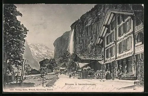 AK Lauterbrunnen, Strassenpartie im Schnee