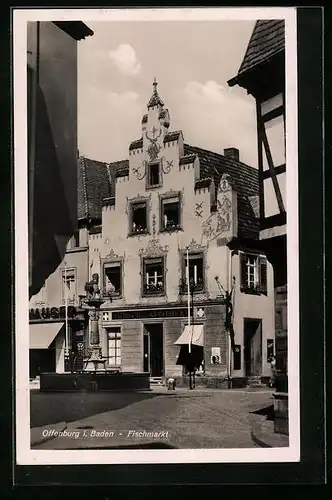 AK Offenburg i. Baden, Hirsch-Apotheke am Fischmarkt